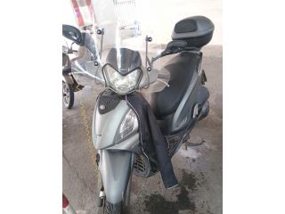 Kymco people 300 GTI