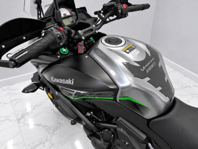 KAWASAKI Versys 650 GRAND TOURER rif. 24149613 - Foto 10