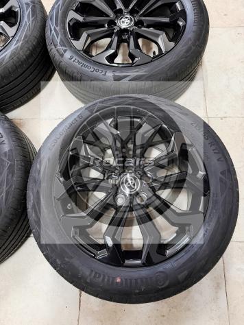Cerchi 17 neri e pneumatici Toyota Yaris Cross - Foto 5
