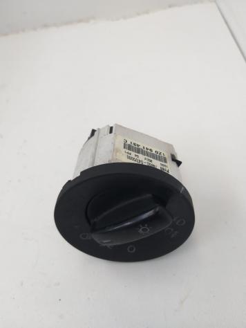 PULSANTIERA ANTERIORE SINISTRA SKODA Octavia S. Wagon 3° Serie 120941431C (0408)