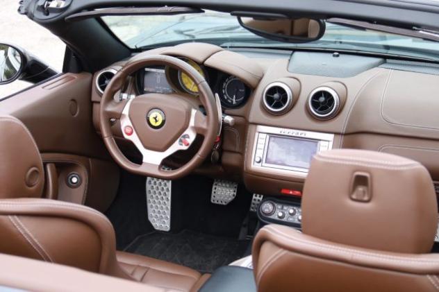 FERRARI California 30 Handling Speciale (ULTIMO MOTORE ASPIRATO) rif. 18569847 - Foto 5
