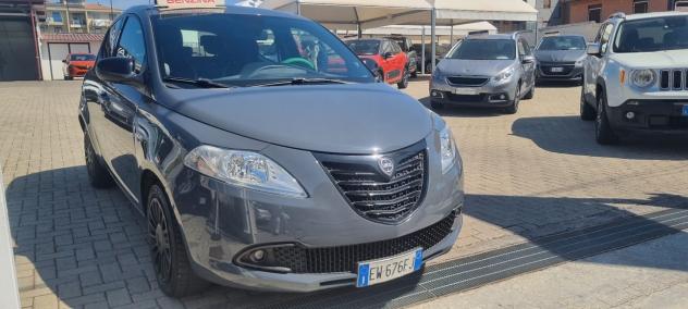 Lancia Ypsilon 1.2 69 CV 5 porte GPL Ecochic Gold - Foto 2