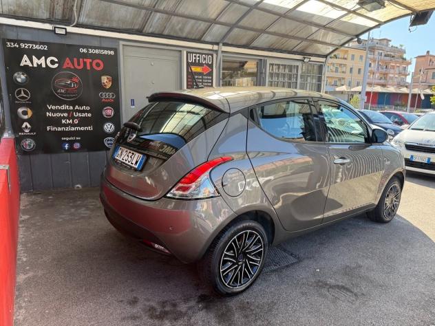 Lancia Ypsilon 1.0 FireFly 5 porte S&S Hybrid Gold - Foto 7