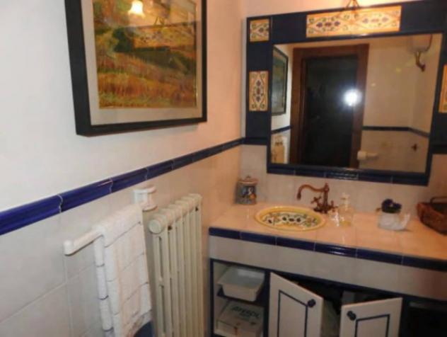 Immobile in asta di 434 m² con più di 5 locali e box auto in vendita a Teramo - Foto 19