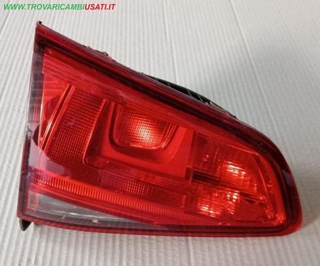 FANALE POST.S.(parte int.) 5G0 945 093 AC 999-U64564 Parti elettriche  Fanaleria  Fanali  Fanale est. post. s VOLKSWAGEN - GOLF 7 - 2012  2017