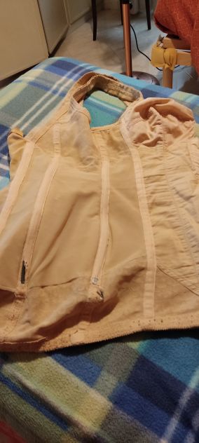 Panciera a corpo con stecche - Foto 3
