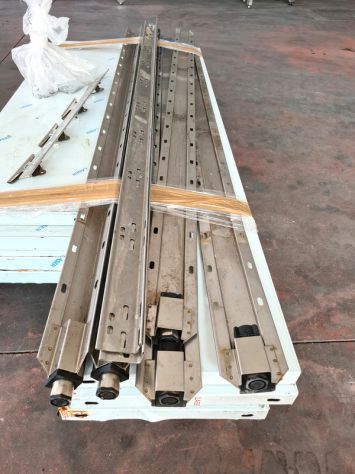 elementi di scaffalatura inox usati - Foto 4