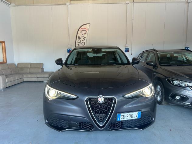 Alfa Romeo Stelvio 2.2 Turbodiesel 160 CV AT8 RWD Business - Foto 2