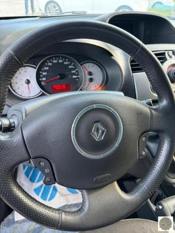 RENAULT - Kangoo - 1.5 dCi 90 CV 5p. Tom Tom - Foto 6