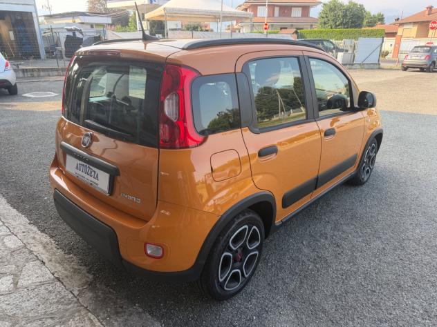 Fiat Panda 1.0 FireFly S&S Hybrid City Life - Foto 9