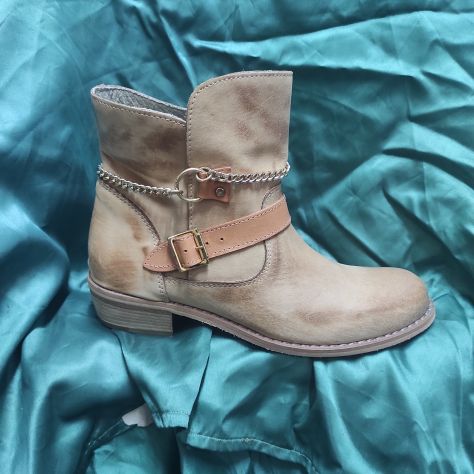 Scarpe Tronchetti Stivaletti donna in vera pelle - Foto 3