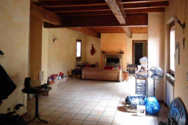 Immobile in asta di 388 m² con più di 5 locali in vendita a Borghetto Lodigiano - Foto 2