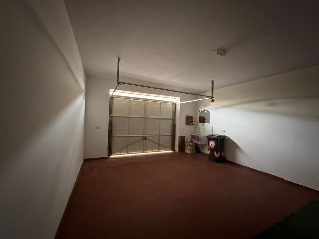 Loft-Attico privato-privato ottimo stato ampio balcone, garage 25mq e posto auto - Foto 10