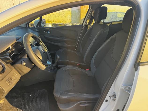 Renault Clio 1.5 dCi 8V 75CV 5 porte Live - Foto 8