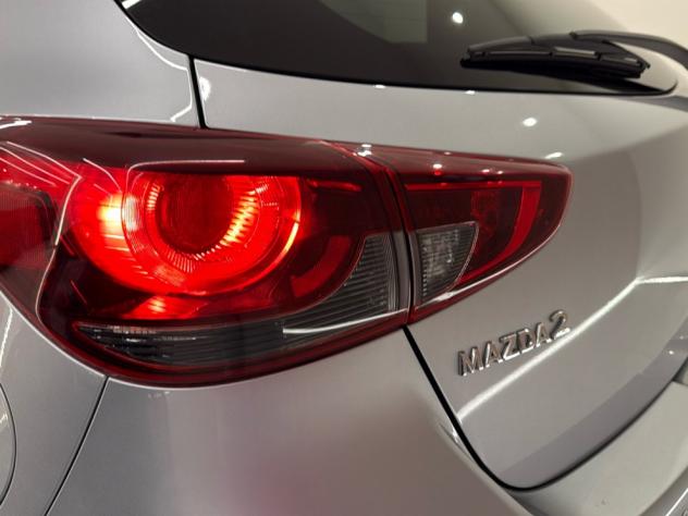 Mazda Mazda2 1.5 e-Skyactiv-G M Hybrid 90cv Exceed - Foto 10