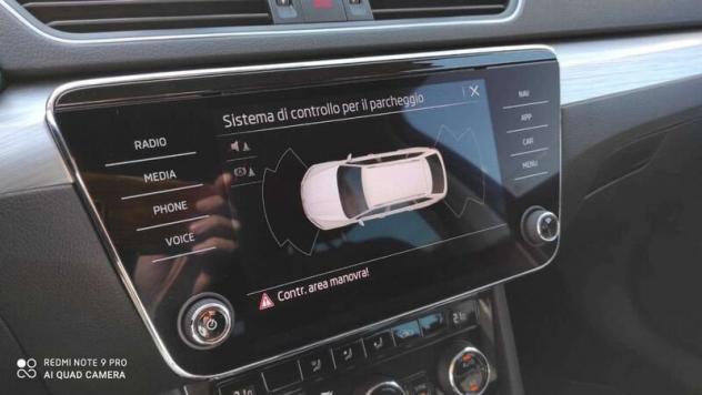 Škoda Superb Wagon 2.0 TDI EVO Executive 200 CV DSG - Foto 8