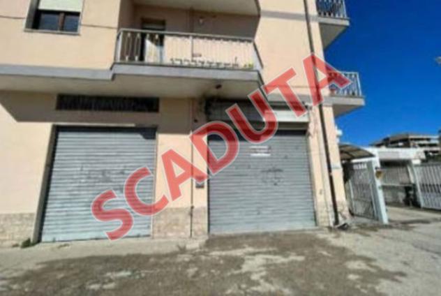 Immobile in asta di 49 m² con più di 5 locali in vendita a Pescara
