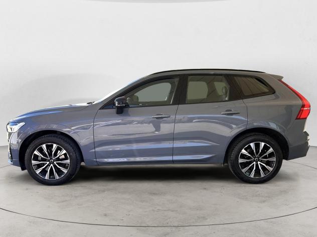 Volvo XC60 B4 197+14 CV AWD Mild Hybrid Automatico Plus Dark N1 Autocarro - Foto 5