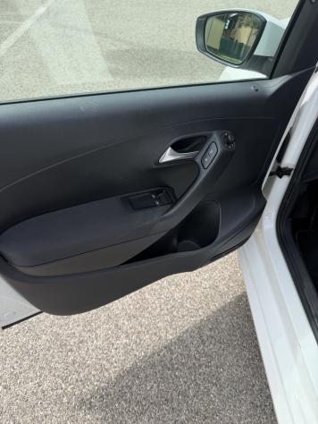 Volkswagen Polo 1.2 tdi - NEOPATENTATI - 12 MESI DI GARANZIA - - Foto 5