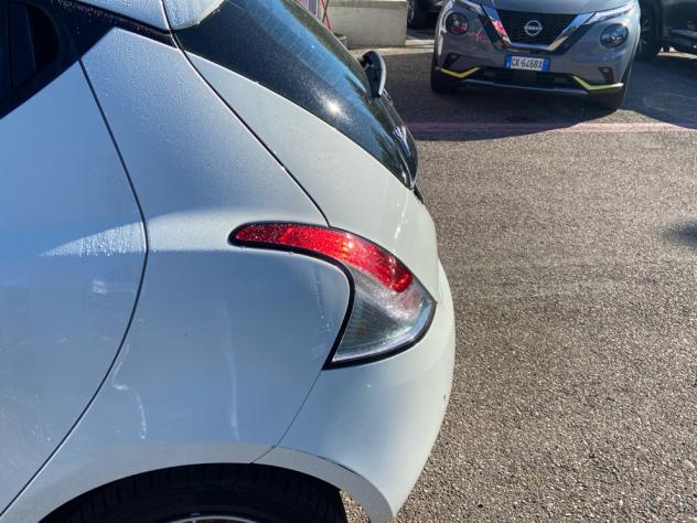 Lancia Ypsilon Ypsilon 1.0 FireFly 5 porte S&S Hybrid Ecochic Gold - Foto 10