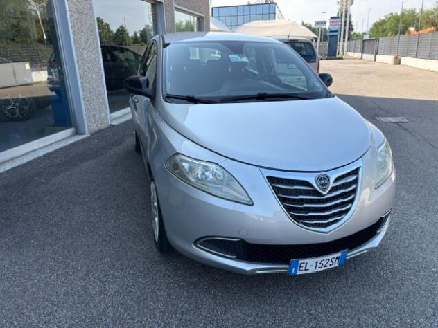 Lancia Ypsilon 1.2 69 CV 5 porte S&S Gold - Foto 3