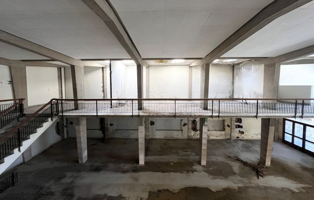 Edificio polifunzionale nel pieno centro urbano di Cecina - Foto 16