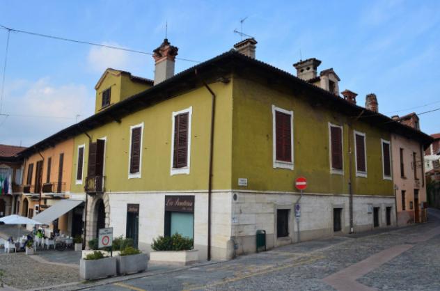 Casa indipendente di 578 m² con più di 5 locali e box auto doppio in vendita a Boffalora Sopra Ticino - Foto 4