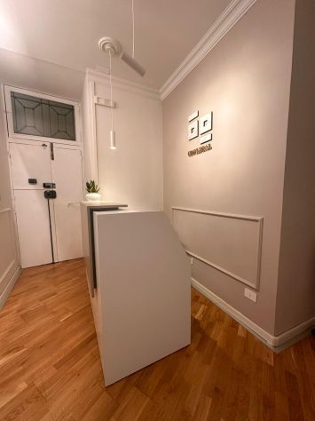 luminosa e silenziosa stanza ad uso ufficio / sala operativa - Foto 4