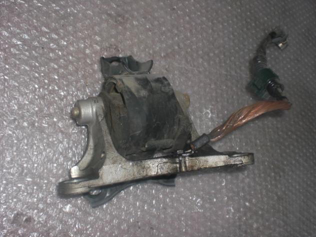 5S6F60 SUPPORTO MOTORE HONDA CIVIC 1.7 D 74KW 5M 3P (2005) RICAMBIO USATO