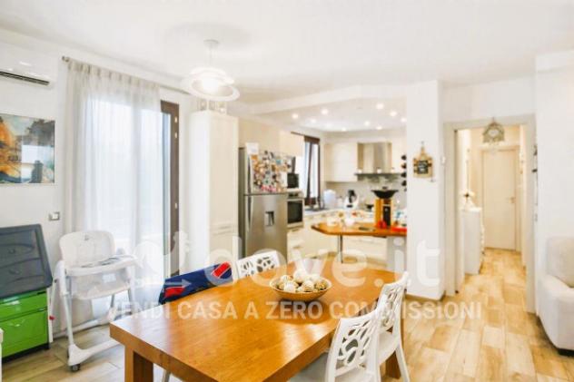 Appartamento di 101 m² con 3 locali e posto auto in vendita a Taranto - Foto 2