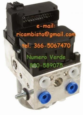 Audi A6 Avant centralina ABS Bosch 8E0614111AR 0265220640 0265220641