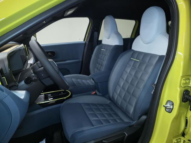 FIAT Grande Panda Hybrid Hybrid La Prima con Rottamazione e bonus easy go' - Foto 8