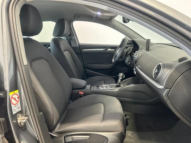 Audi A3 Sedan 1.6 TDI 116 CV S tronic - Foto 3