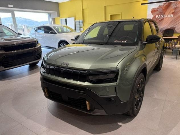 Jeep Avenger 4xe Hybrid 1.2 MHEV 4xe 85th Anniversary - Foto 2