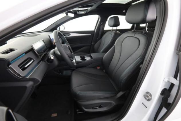 BYD Seal 6 DM-i DM-i 1.5 212 CV PHEV Touring Comfort rif. 24096514 - Foto 2