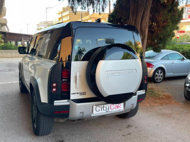 Land Rover Defender 110 2.0 SD4 240CV AWD Auto HSE - Foto 7