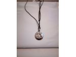 Collana ak292, cordoncino con ciondolo in acciaio.
