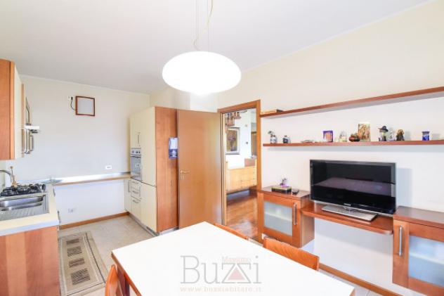 Attico / Mansarda di 216 m² con 4 locali e box auto in vendita a Seregno - Foto 9