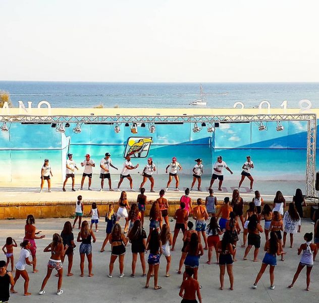 SELEZIONIAMO BALLERINE E MINI CLUB