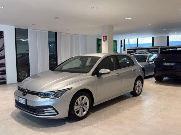 Volkswagen Golf 2.0TDI DSG SCR Adaptive Cruise Fari LED Sensori
