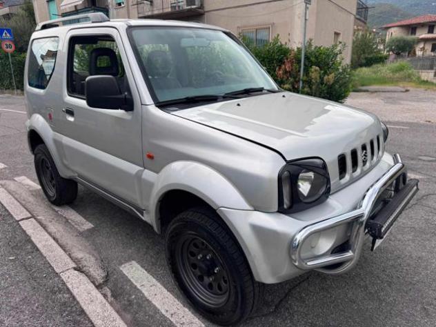 SUZUKI Jimny 1.3i 16V cat 4WD JLX rif. 24029349 - Foto 3