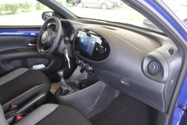 TOYOTA Aygo X 1.0 VVT-i 72 CV 5 porte Active rif. 22885018 - Foto 7