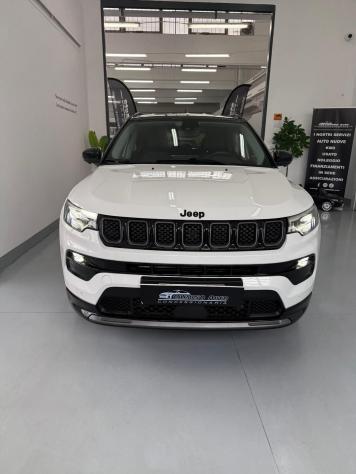 Jeep Compass 1.3 Turbo T4 240 CV PHEV AT6 4xe S NO VINCOLI - Foto 8