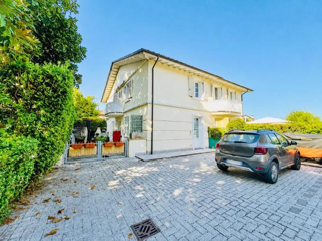 Appartamento in vendita a Segromigno In Piano - Capannori 70 mq Rif: 1440926