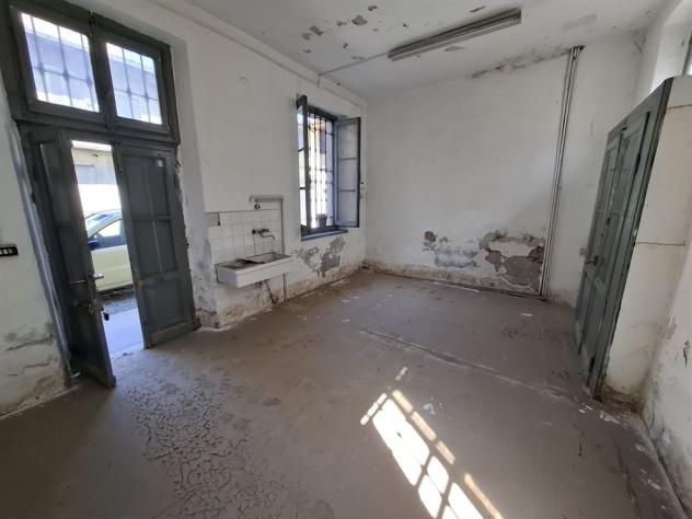 Porzione di casa da ristrutturare in centro a Meda - Foto 10