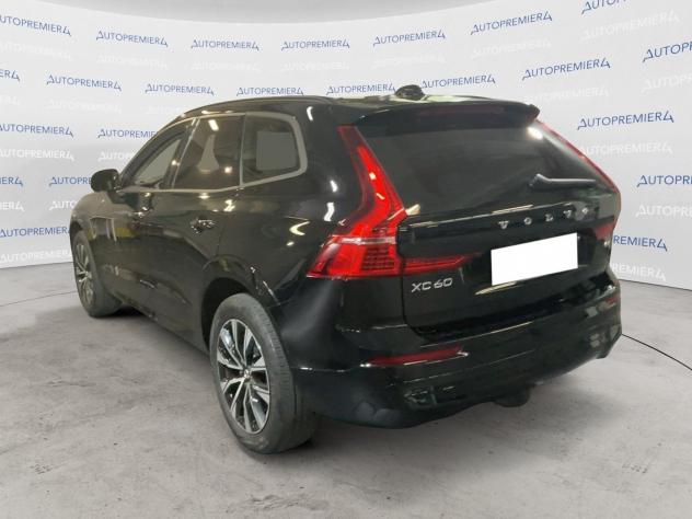 Volvo XC60 XC60 2.0 b4 Essential auto + DOPPIO TRENO GOMME - Foto 2
