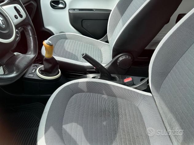 Renault Twingo SCe Zen - Foto 6