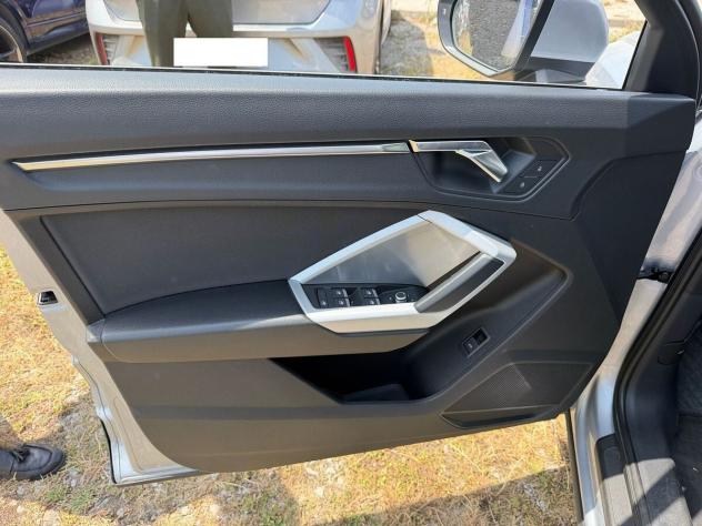 Audi Q3 40 TDI quattro S tronic Business "IN ARRIVO" - Foto 7