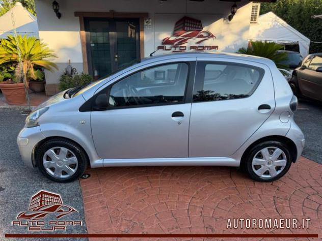 TOYOTA Aygo 1.0 12V VVT-i 5 porte TAGLIANDATA! GOMMATA! rif. 23962565 - Foto 2