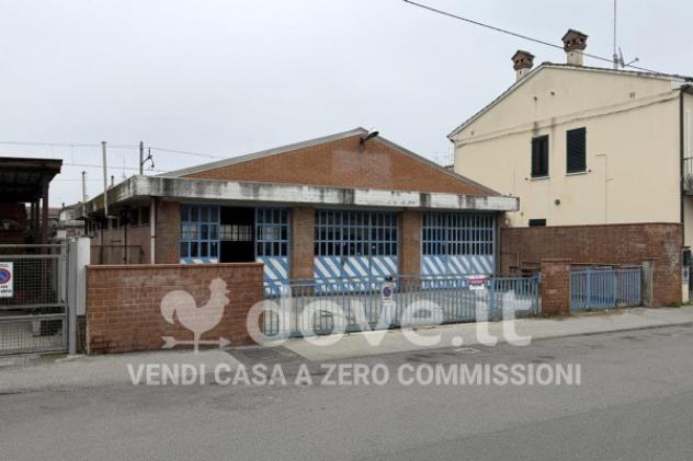 Casa indipendente di 198 m² con più di 5 locali e box auto in vendita a Ferrara - Foto 20